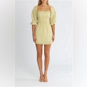 Holiday Dresses for Sale up to 90% Off: Poshmark